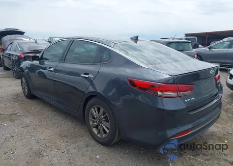2017 Kia Optima Lx Turbo z USA, uszkodzony, nr VIN 5XXGT4L16HG175235